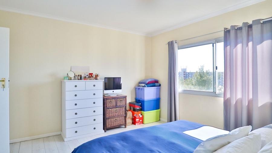 To Let 2 Bedroom Property for Rent in Claremont Western Cape